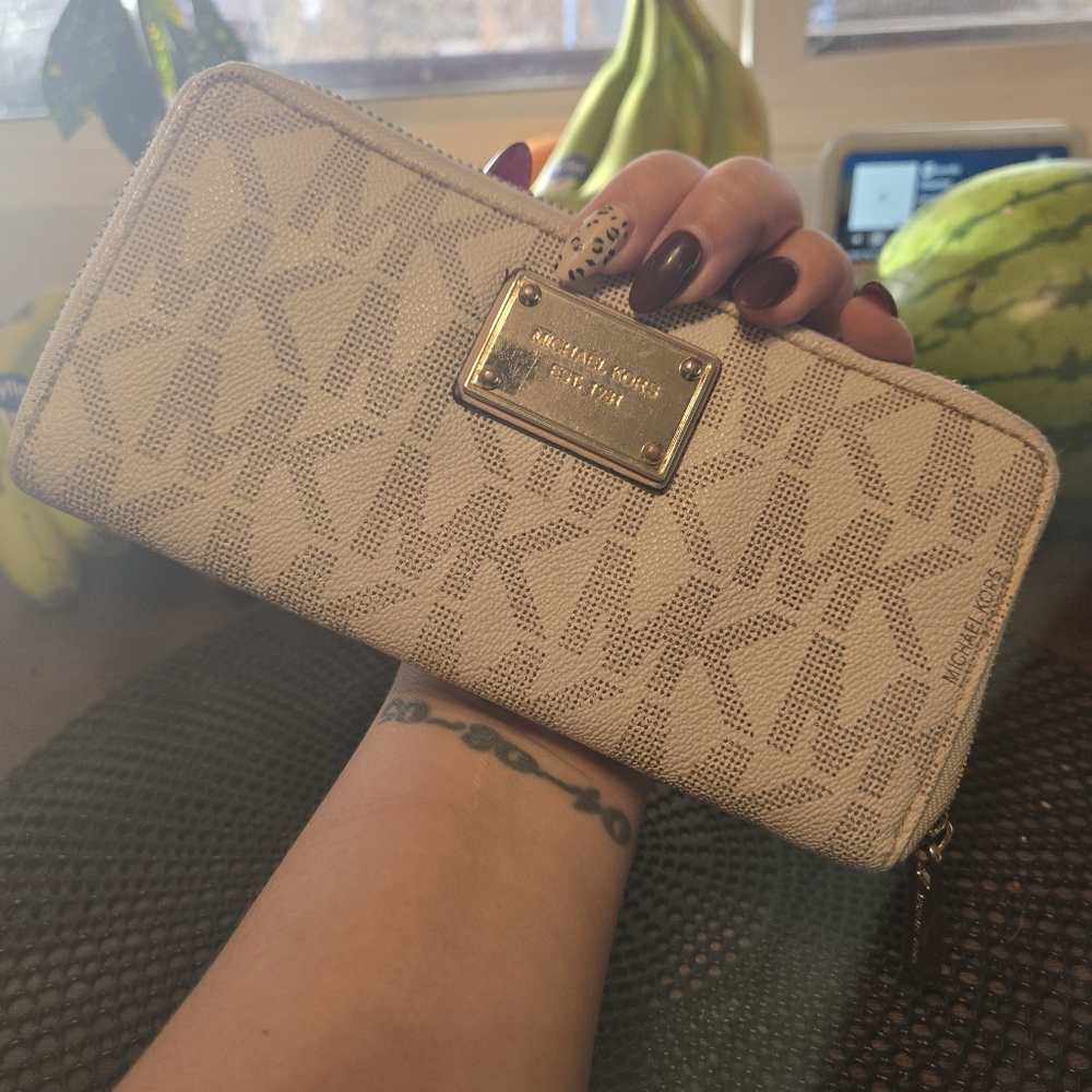 Michael Kors Monogram MK Wallet Clutch